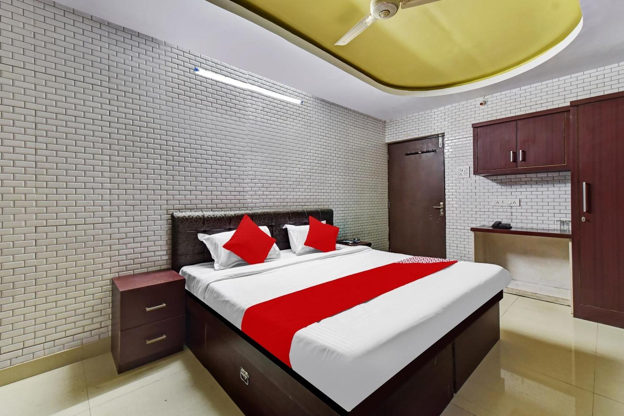Hotel O Eleven Hotel & Banquet Kota  Exterior photo